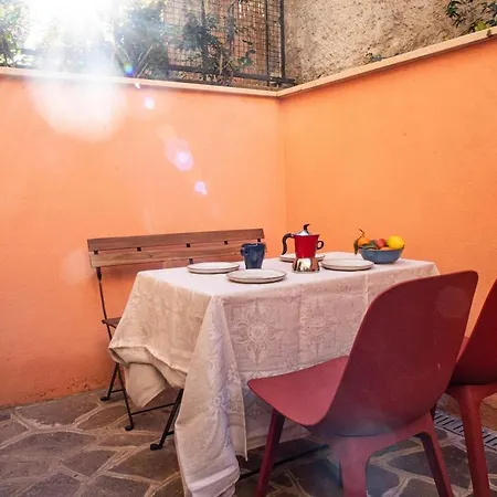 Apartment Turistico Al Villino Del Melograno